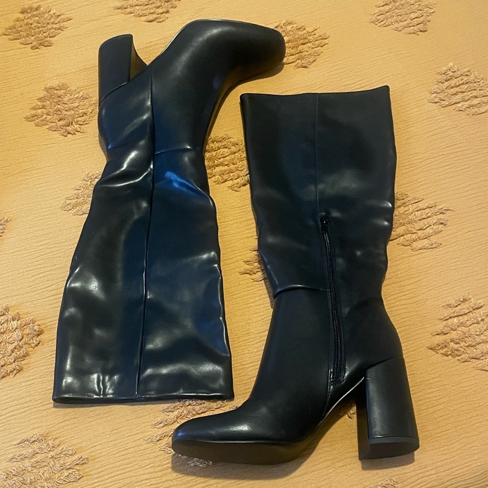 Sold- William Black Knee High Boots
